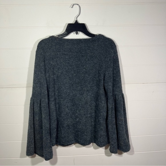 Karlie Bell sleeve sweater - Picture 3 of 6